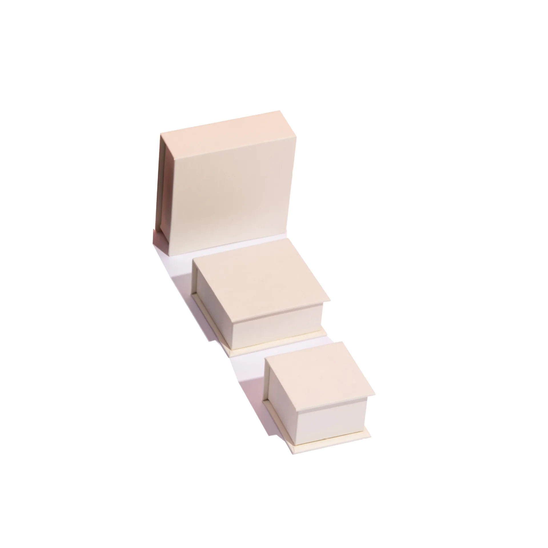 10-pack Bulk Solid Color Closure Top Flip Jewelry Gift Box Packaging Magnetic Jewellery Paper Boxes With Grey Sponge Wholesale