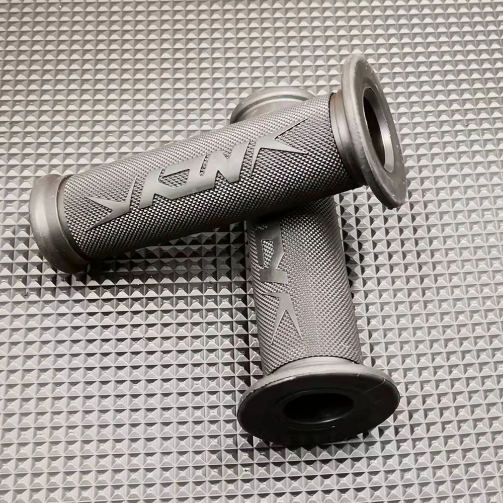 Copertura Impugnatura In Gomma Universale Per Manubrio 22Mm Per Aprilia Sx50 Sr50R Cafe 150 Rs125 Dorsoduro 750 900 Caponord1200