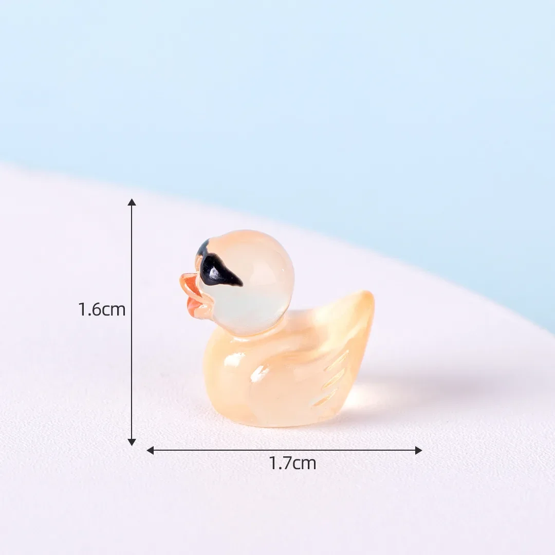 Mini Fluorescent Sunglasses Duck Ornament Duck Resin Micro Landscape Miniature Figures Tiny DIY Dollhouse Decoration 2025