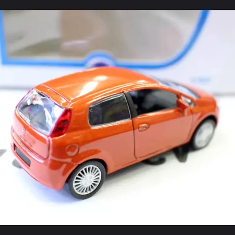 1/43 人気希少品 フィアット プント ラリー 希少】RACING43