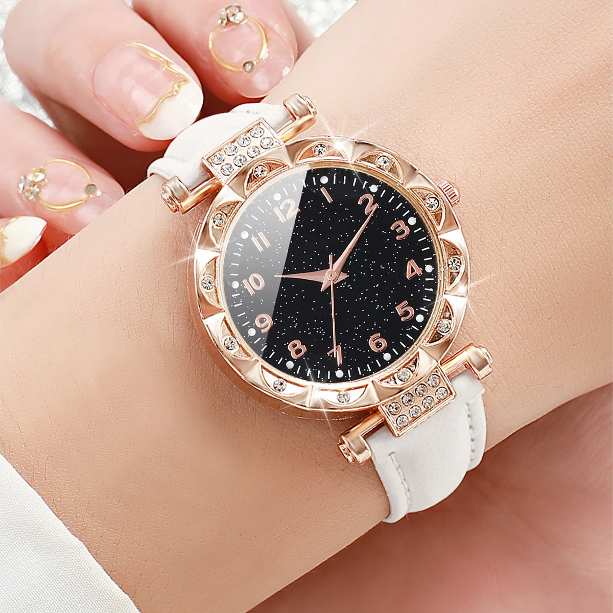 3pcs/set Women Ladies Fashion Leather Strap Heart-shaped Dial Quartz Watch Black White Pink Set