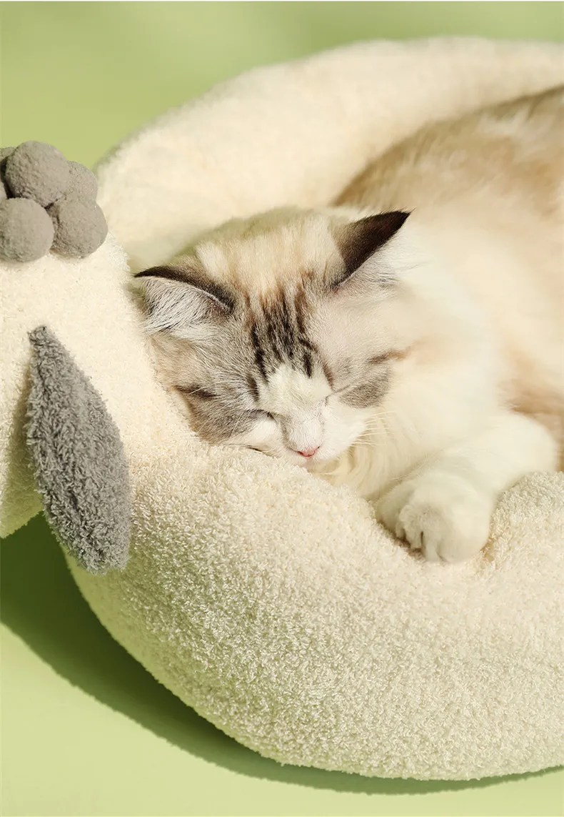 wool material sheep design round cat bed