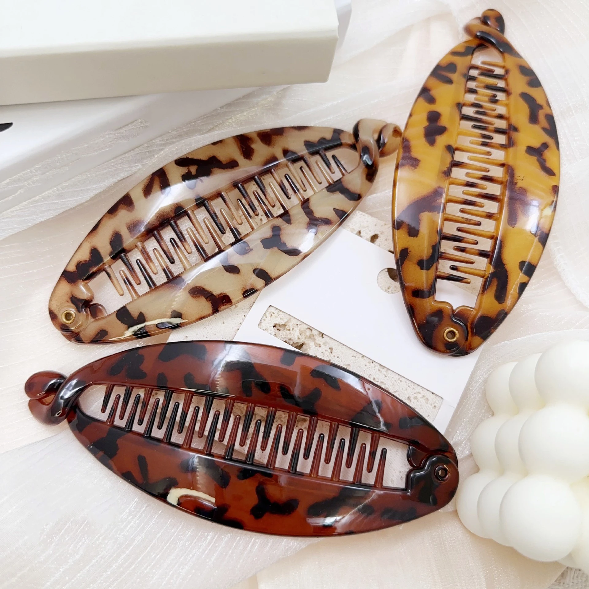 Resin Toothed Hair Clip Women Ponytail Vertical Clip Fashion Women Headwear Elegant Hairpin Korean Hair Accessories