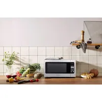 2.2 Cu.Ft. Microwave with Sensor Cooking,Stainless Steel,Auto-Menu function,Time/weight defrost allows,interior LED light 2
