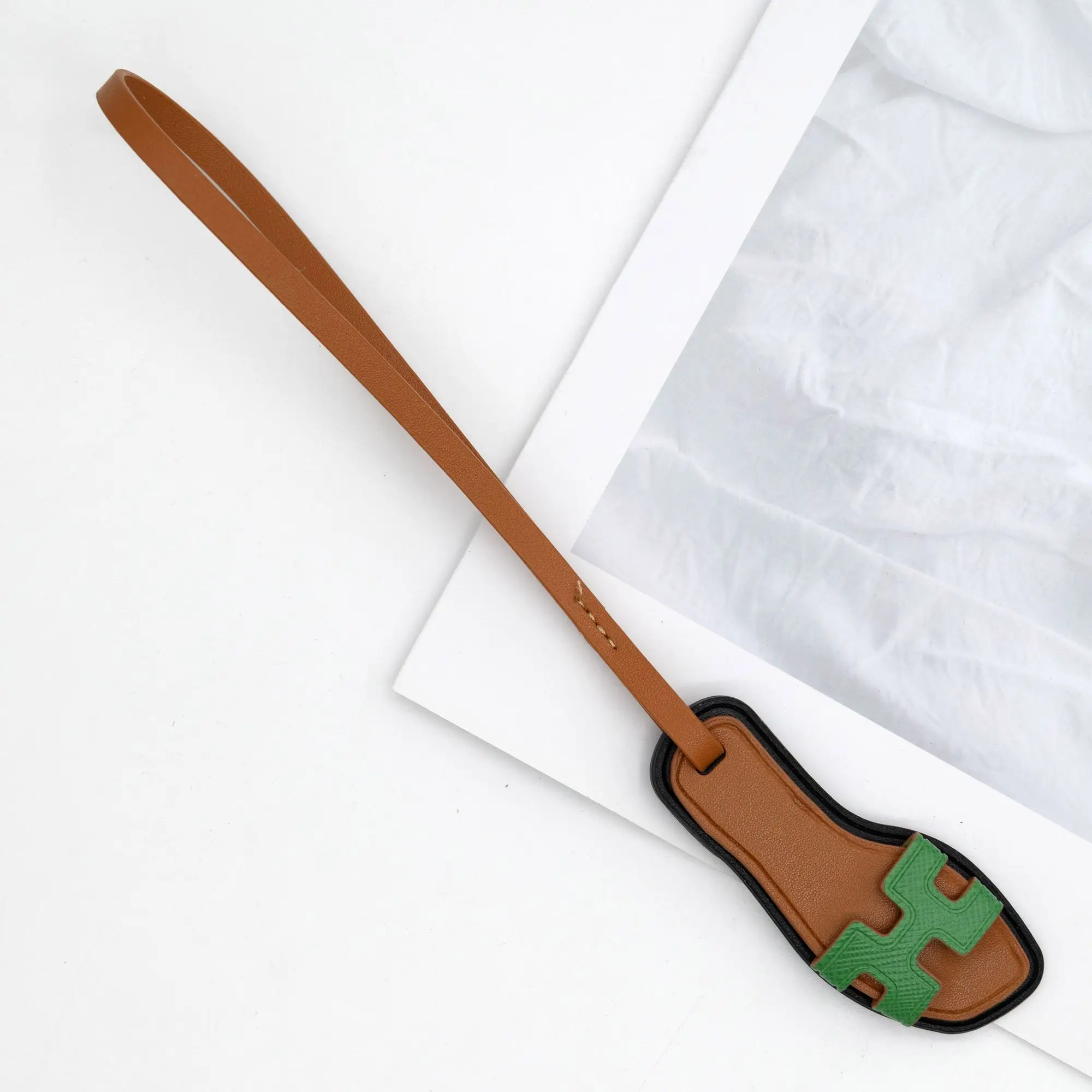 جديد الإبداعية حقيبة قلادة أحذية صغيرة بولي Leathe...