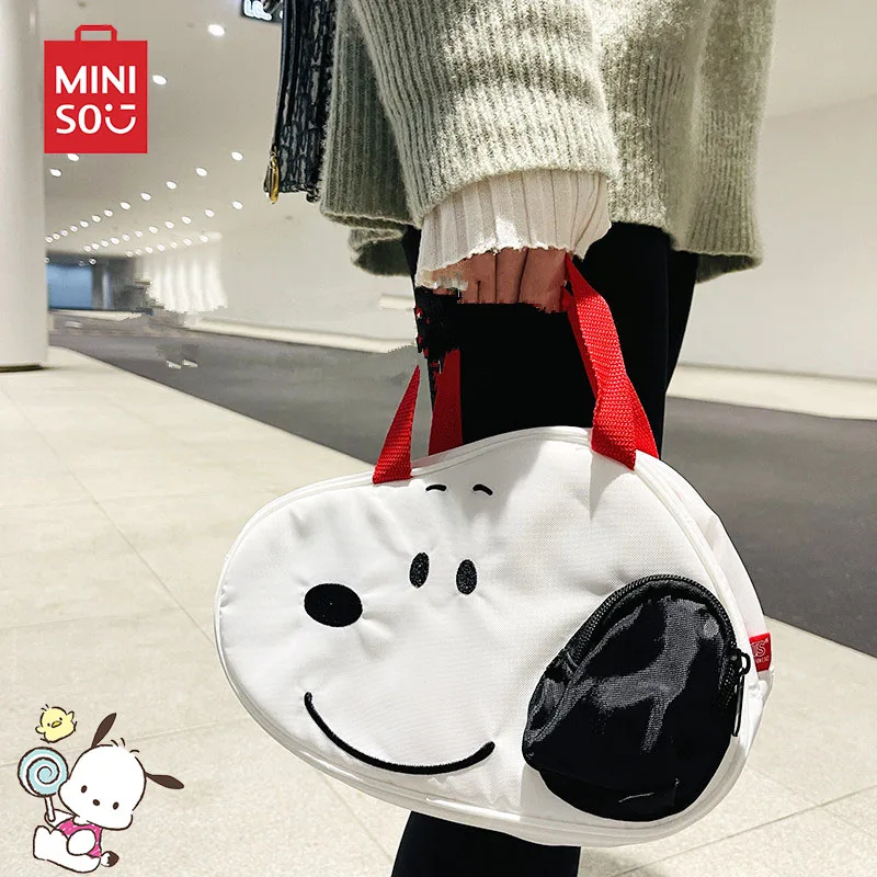 

Sanrio Kawaii Anime 2024 New Japanese White Snoopy Handbag Cute Cartoon Portable Lunch and Lunch Insulated Bag Toys for Kids