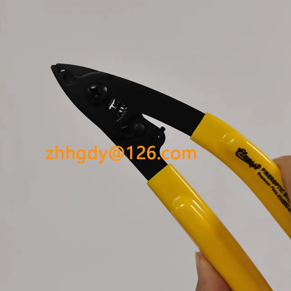 Clauss CFS-2 Fiberoptic Stripper For Stripping 125 Micron Fiber with 250μm Buffer Coating Fremont Ohio 43430 Made in USA