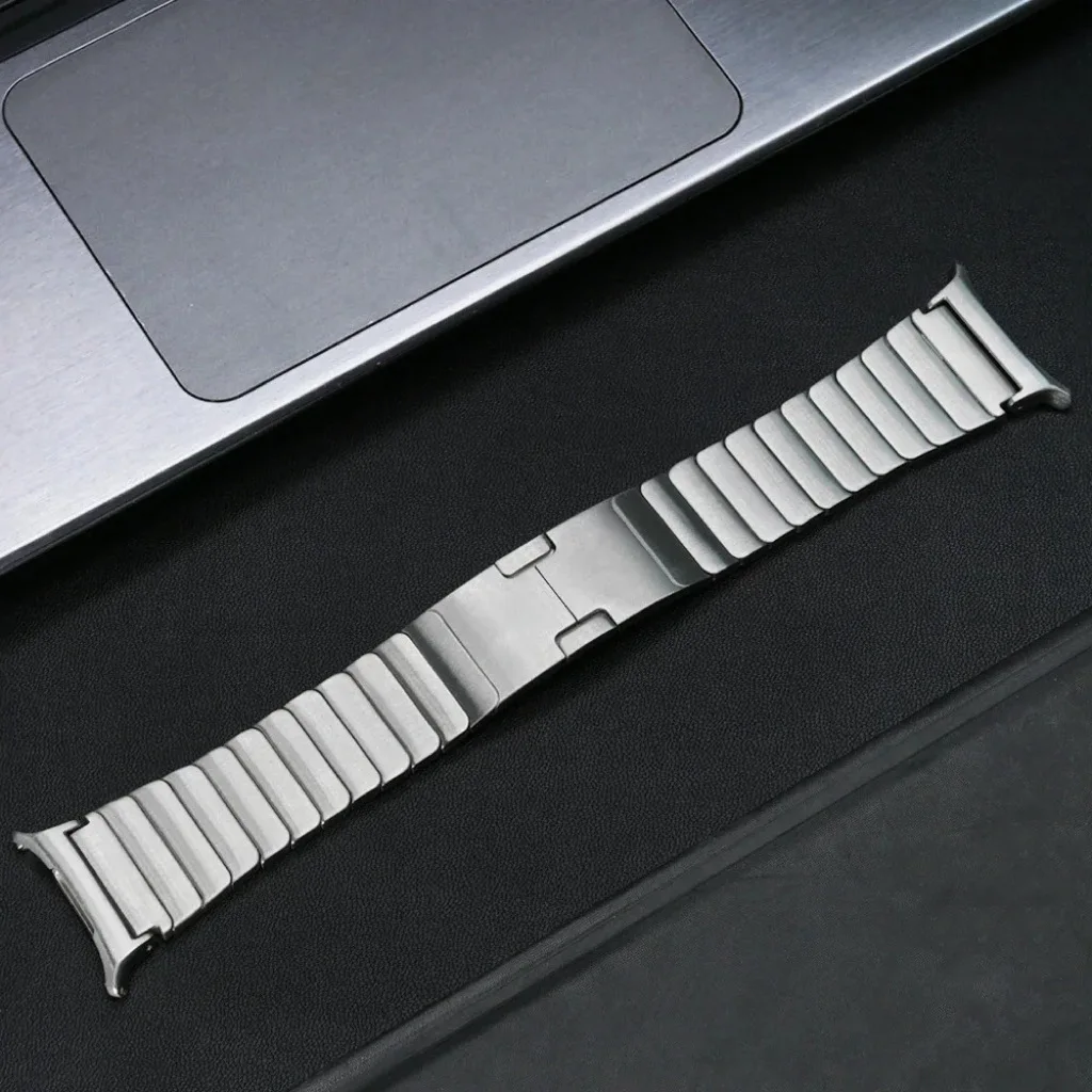 Sleek Stainless Steel Metal Quick Fit Strap - Premium No Gap Wristband Bracelet