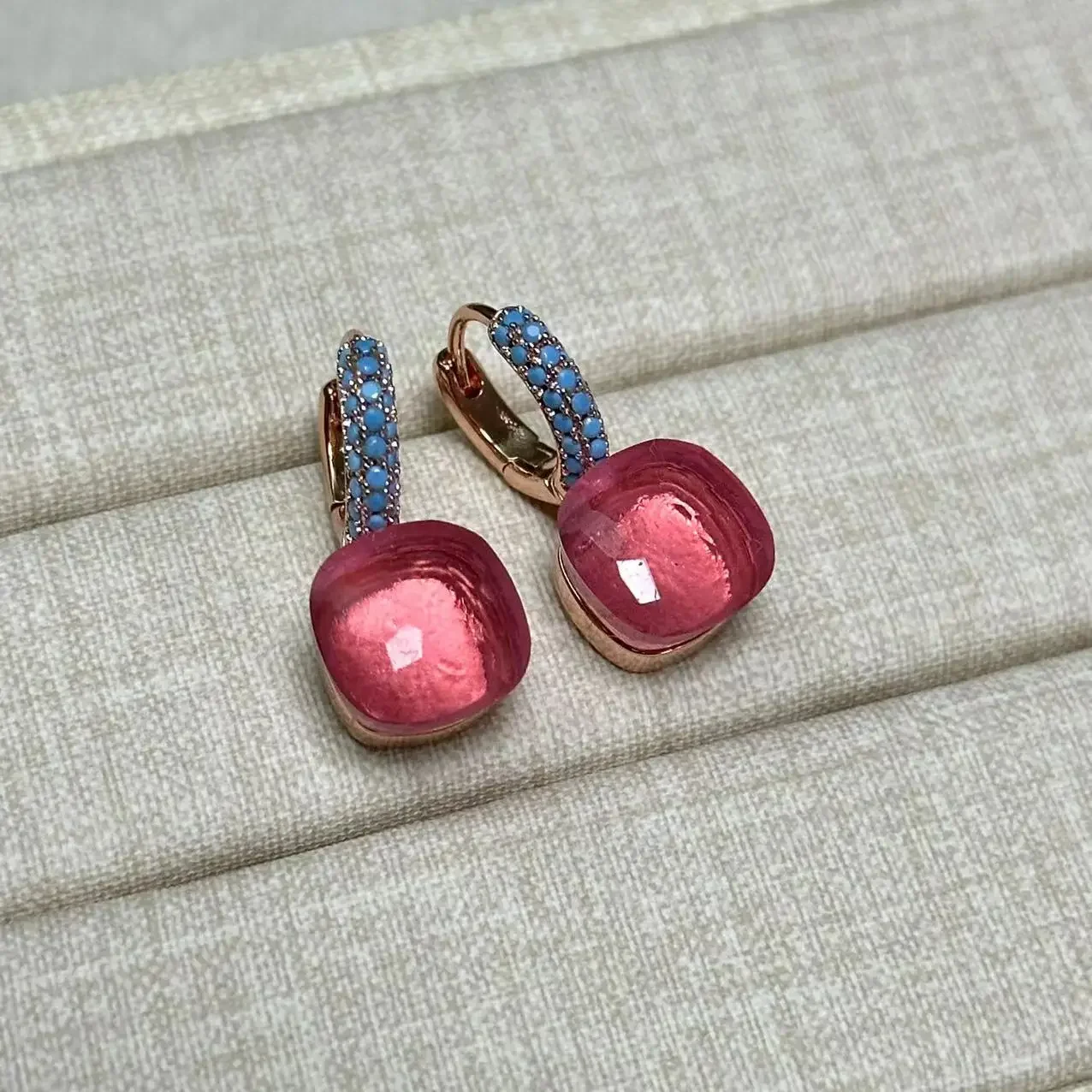 Sf81c4ecf99d34840b854c85fe32e98fdr