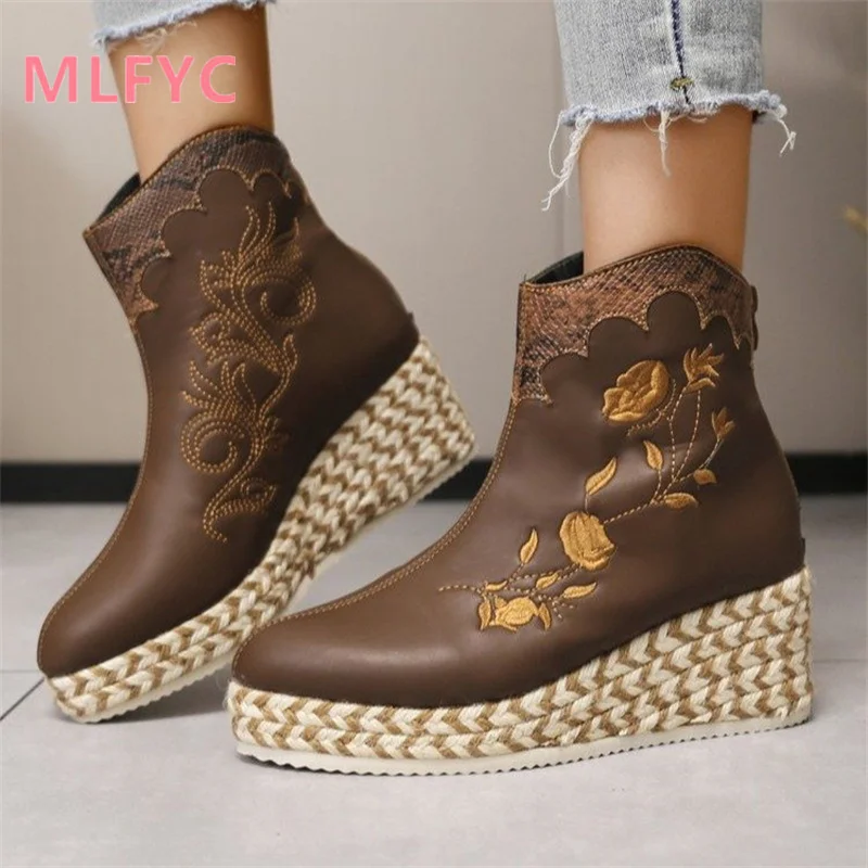 Slope Heel Thick Sole Round Head High Heel Short Boots Back Zipper Women's Simple Retro Flat Bottom Boots Brown Platform Shoes