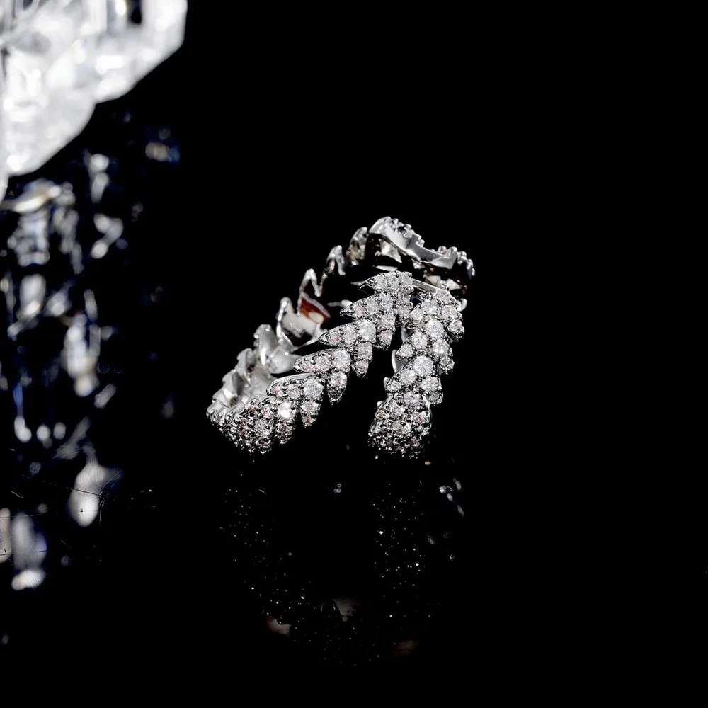 Kristall-Blatt-Ohrklemme, nicht durchstechende Ohrringe für Damen, silberfarben, luxuriös, 1 Stück, Ohrklemme, Modeschmuck, Geschenke für Frauen, KDE137 – Detail 2