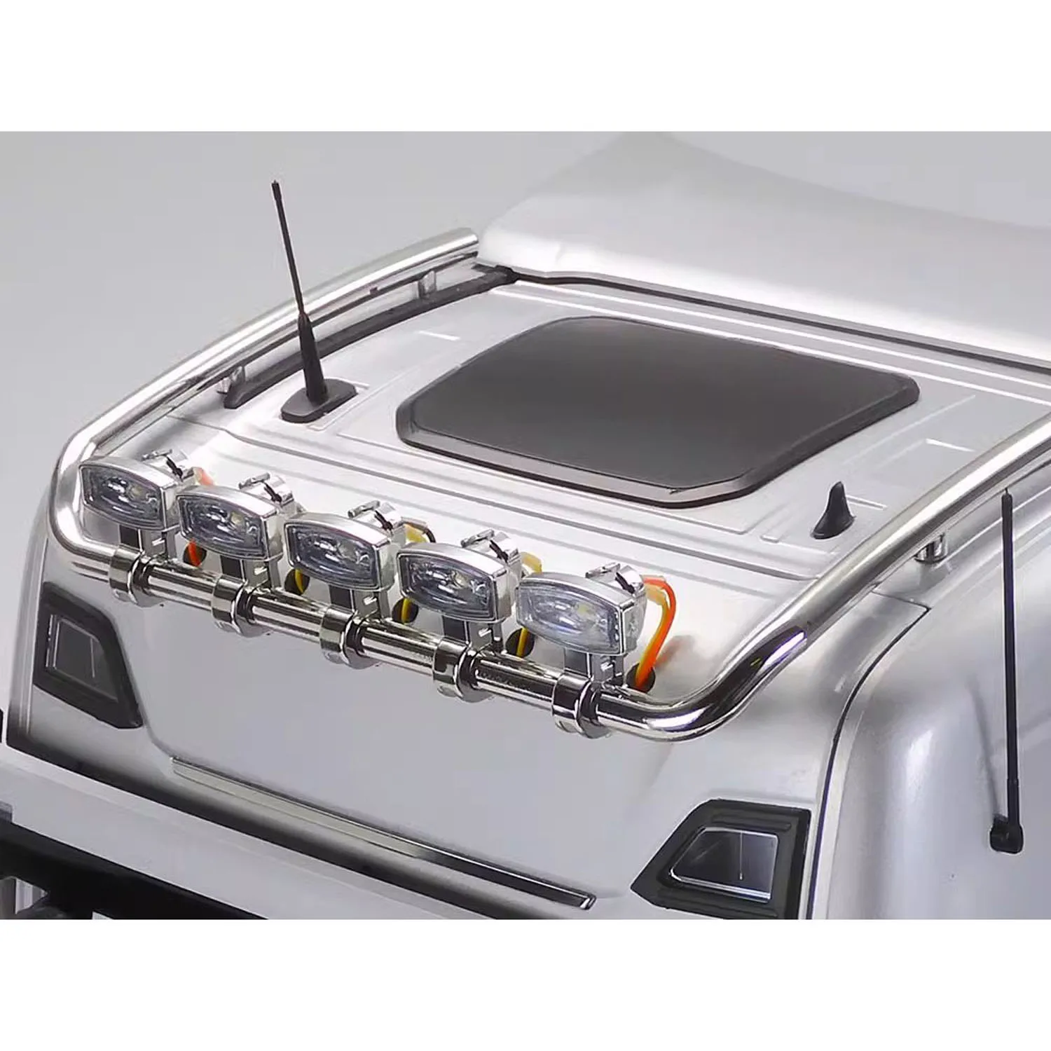 1/14 Scale 770S RC Tractor Truck Silver 56373 6X4 3-speed Remote Control Car Model Unpainted Kits with Motor RC Toy TH23666 4