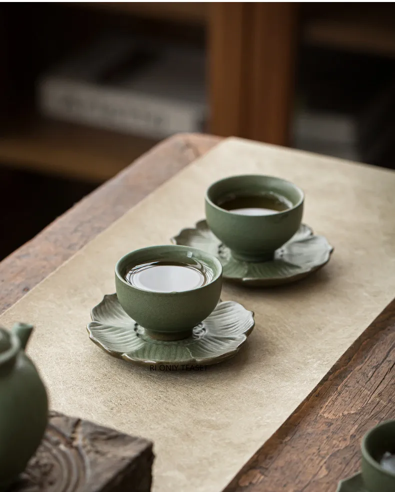 Description Picture 3 of item1 Pcs Japanese Ceramic Teacup Handmade Pottery Tea Bowl Travel Meditation Cup Exquisite Master Cup Household Tea Set 70ml