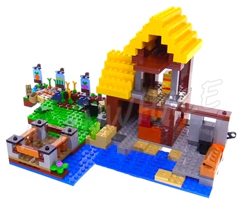 560pcs Game My World Farm Cottage 2 level Waterside House Baby Rabbit Pig 10813 Building