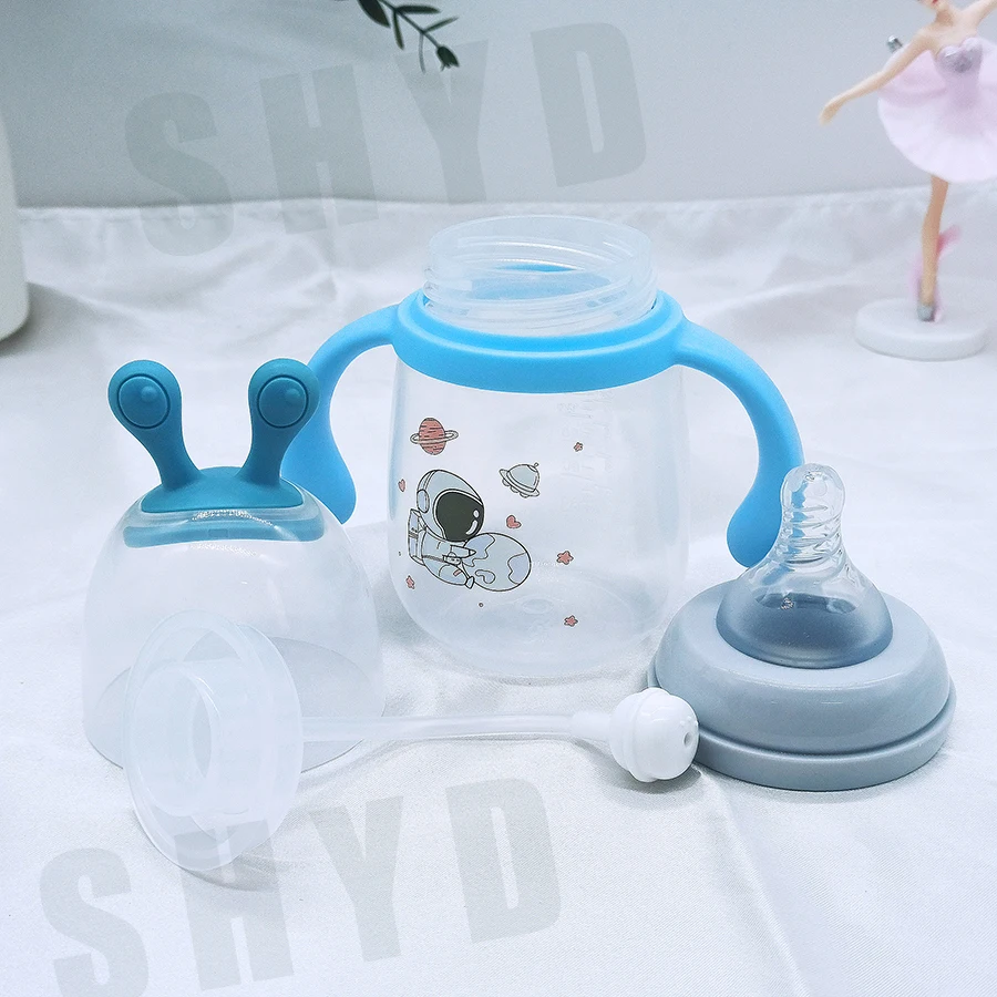 Cute cartoon snail shaped food grade PP material baby bottle, 300ml/180ml optional, suitable for babies aged 0-36 months