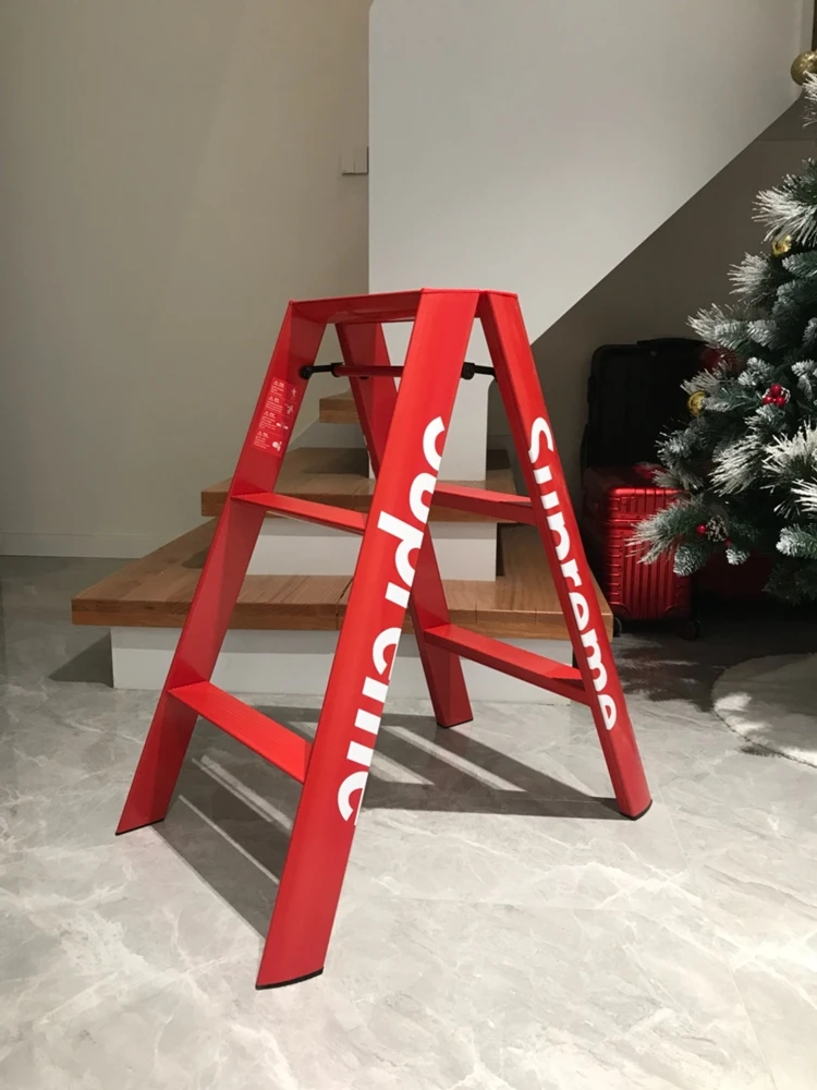 Red Three Steps