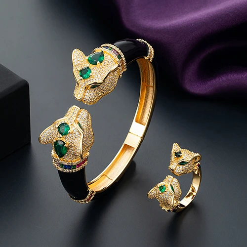 chigo レオパードバングル　Leopard pattern Bangle chigo レオパードバングル Leopard pattern Bangle - メルカリ