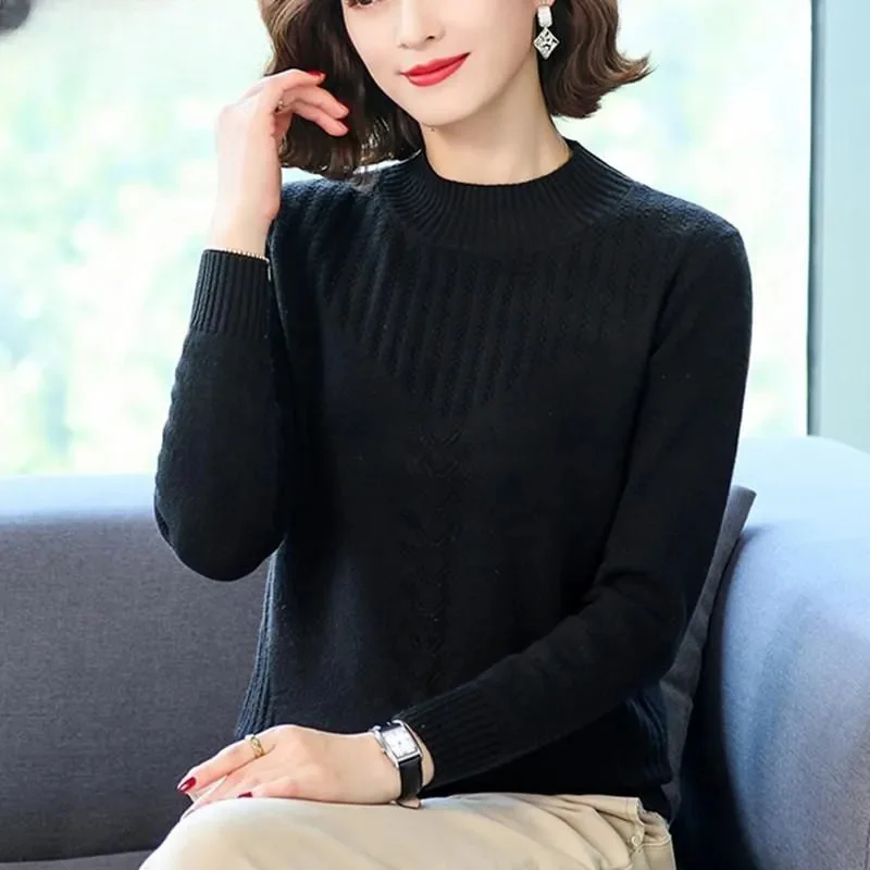 2025 Autumn New Mom's Velvet And Warm Knitted Embroidered Bottom Shirts Imitation Mink Fleece Winter Inner Plsh Thick Pullover