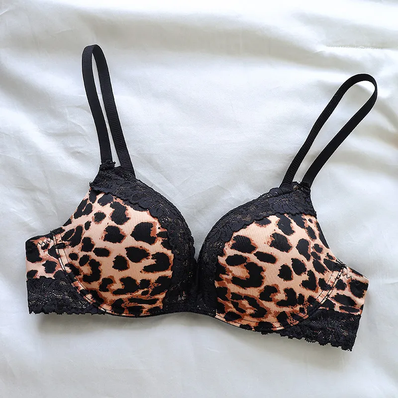Purple French Lace Leopard Print Sexy Seamless Lingerie Women's No-bone Adjustable Push-up Bra