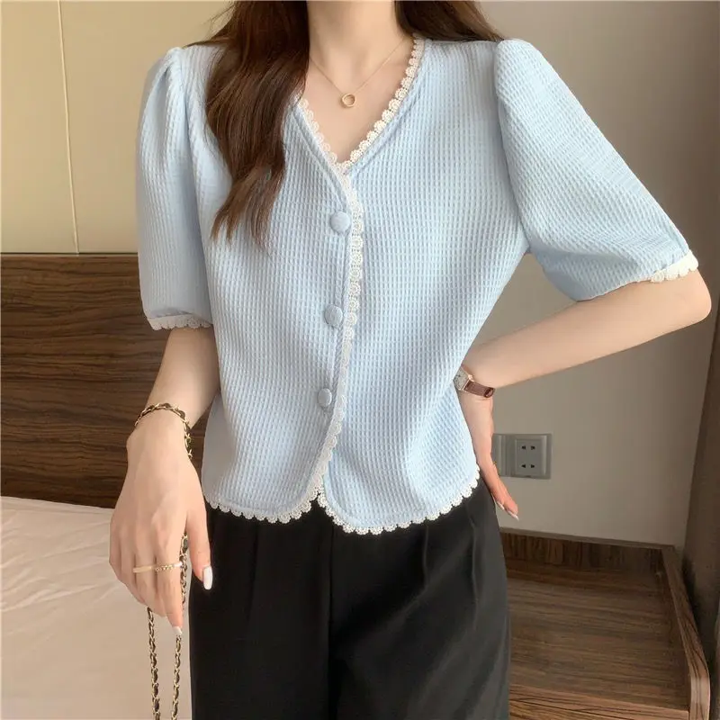 Shirts Women Elegant Casual V-neck Simple All-match Female Ins Temperament Short Sleeve French Style New Summer Tender Sweet Hot
