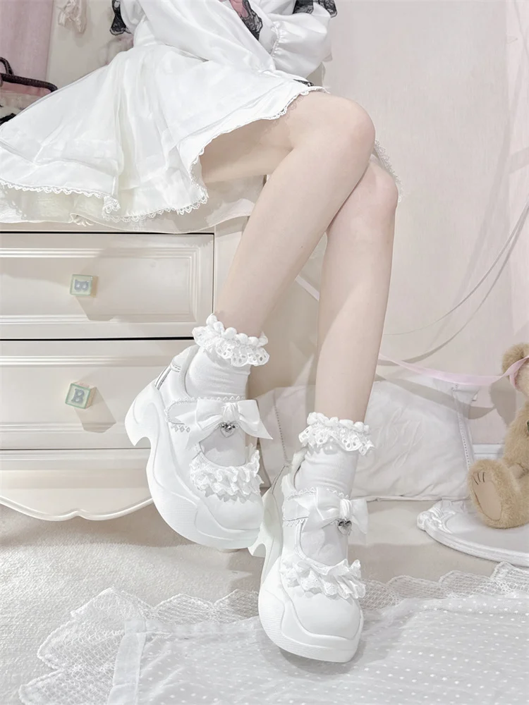 봄 Rilei Gururu 원래 달콤한 소녀 싱글 신발 얕은 입 봄/여름 로리타 소녀 레이스 보우 스포츠 신발