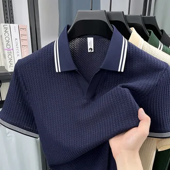Polo da uomo in maglia waffle a righe con colletto a V, maniche corte, traspiranti, casual