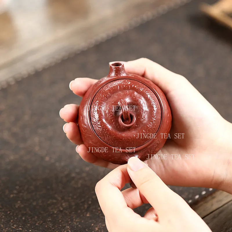 110ml Chinese Yixing Purple Clay Teapot Creativity Handmade Small Capacity Tea Pot Household Beauty Kettle Zisha Tea Set Gifts