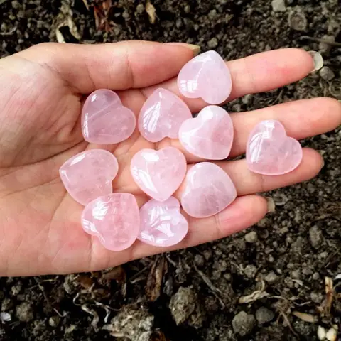 Shaped Rose Pink Natural Quartz Crystal Stone Charm Carved Palm Love Healing stone for Diy Craft Jewelry Making
