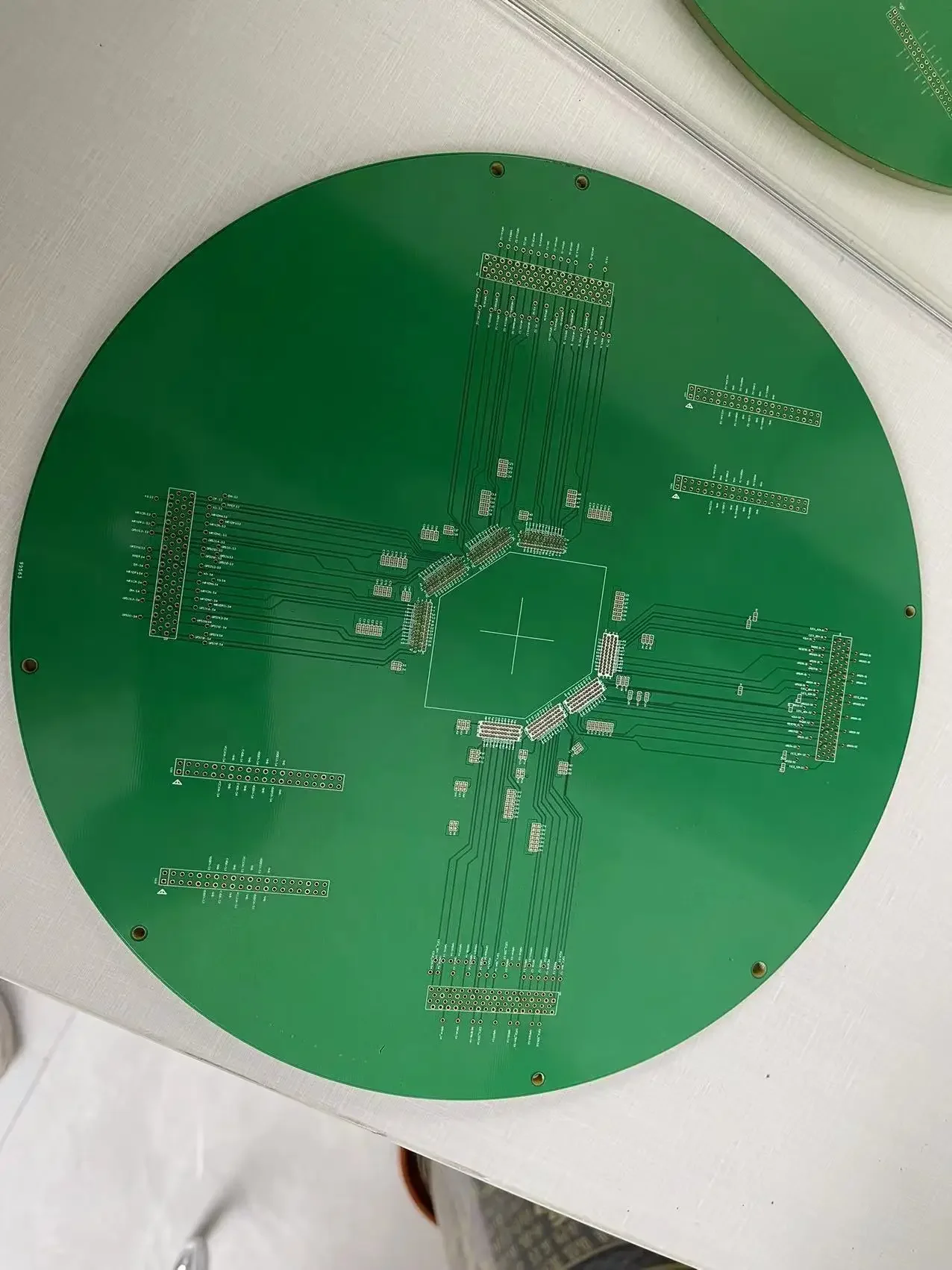 Рисунок 6 - Гидроизоляция печатной платы