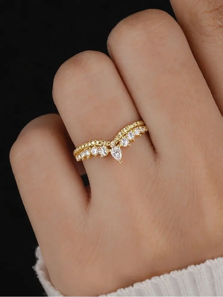 خاتم تاج فضة 925 مطلي باللون الذهبي