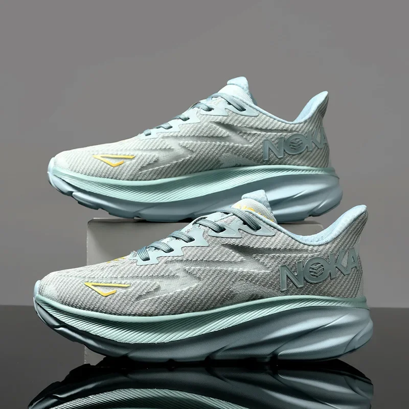 High Quality Men's Comfortable Boots Low Top Running Shoes Lightweight Mesh Sports Shoes Elastic EVA Outsole Casual Shoes