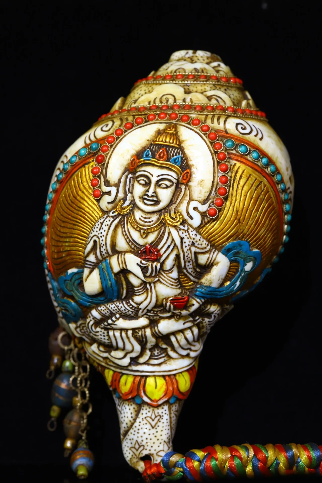 

7"Tibetan Temple Collection Old Natural Conch Painted Gem Vajrasattva Buddha Conch chanting Amulet Dharma Town House Exorcism