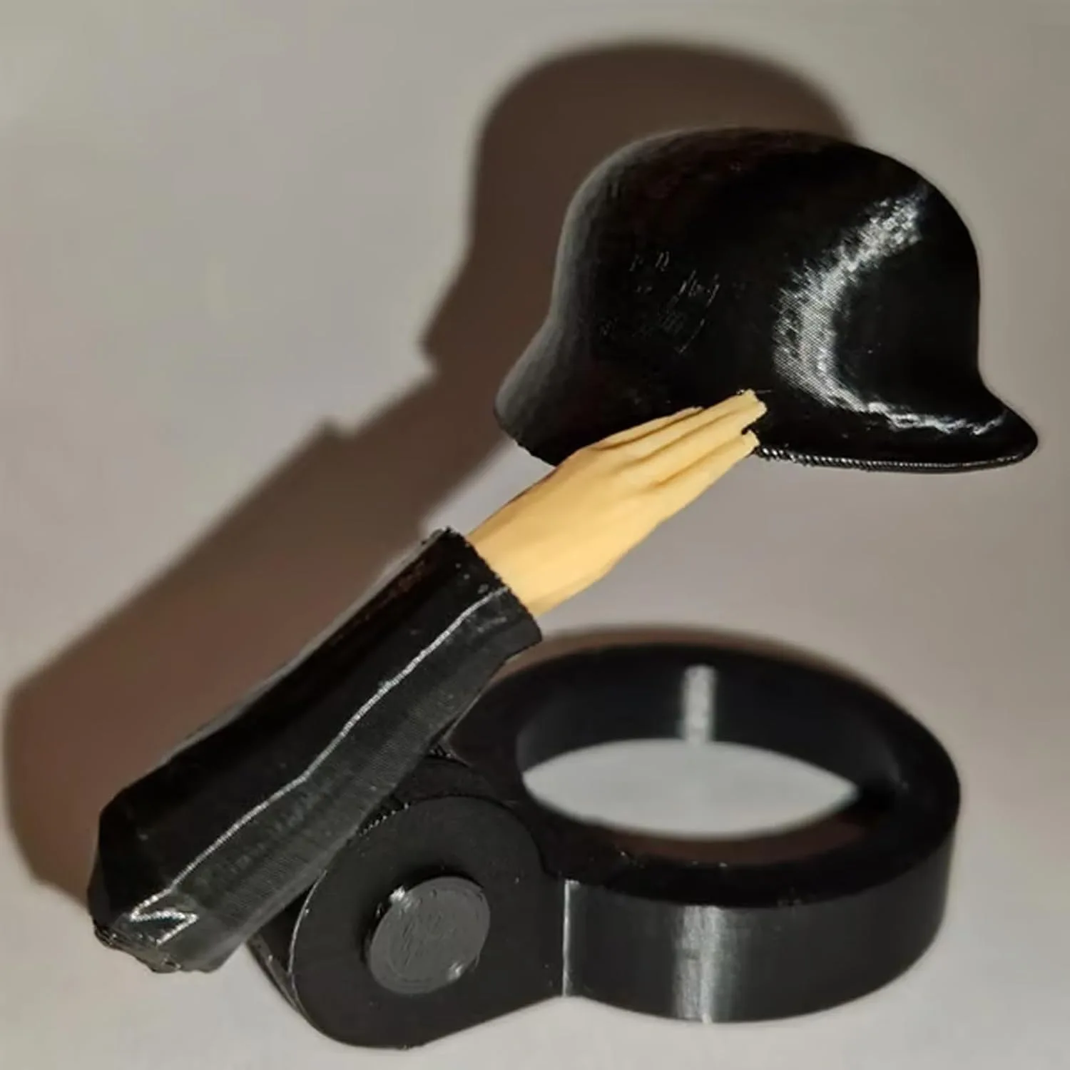 Helmet Craft Beer Bottle Caps Soldier Salute Beer Bottle Few Repeats No Dents Huge Variety Of Assorted Caps 2