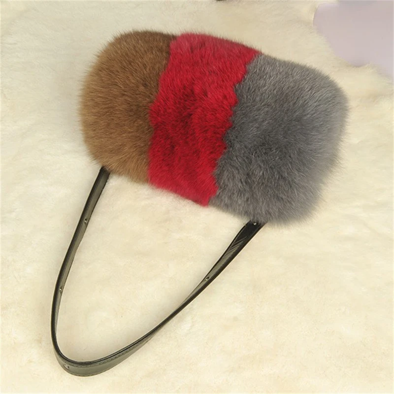 2023 Women's New Fur Shoulder Bag Natural Fox Fur Fashion Casual Bucket Bag Zipper Closed Tri-color Crossbody Fur Bag
