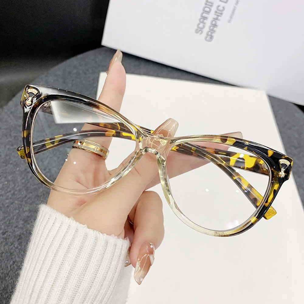 Blue Light Blocking Glasses Large Frame Fashion Women'S Spectacles Leopard  Eye Glasses Modern Large Frame Glasses For Travel