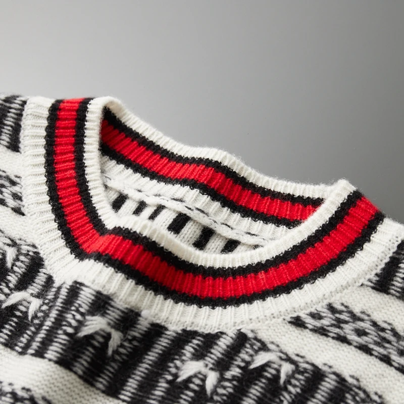 Autumn and winter new 100% pure wool men's round neck thick color matching stripes loose fashion knitted cashmere sweater.