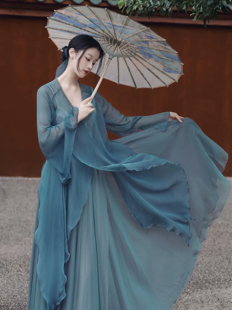 

2023 new fashion casual women's clothing National style big swing stage performance skirt set