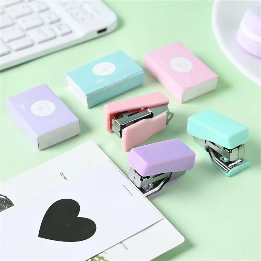 Compact Metal Stapler Set with 500 Staples - Cute Stationery Kit