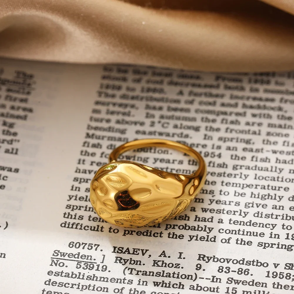 Vintage Irregular Geometric Gold Plated Rings Hiphop Chunky Stainless Steel Smooth Circle Dome Ring Designer Jewelry Party Gifts