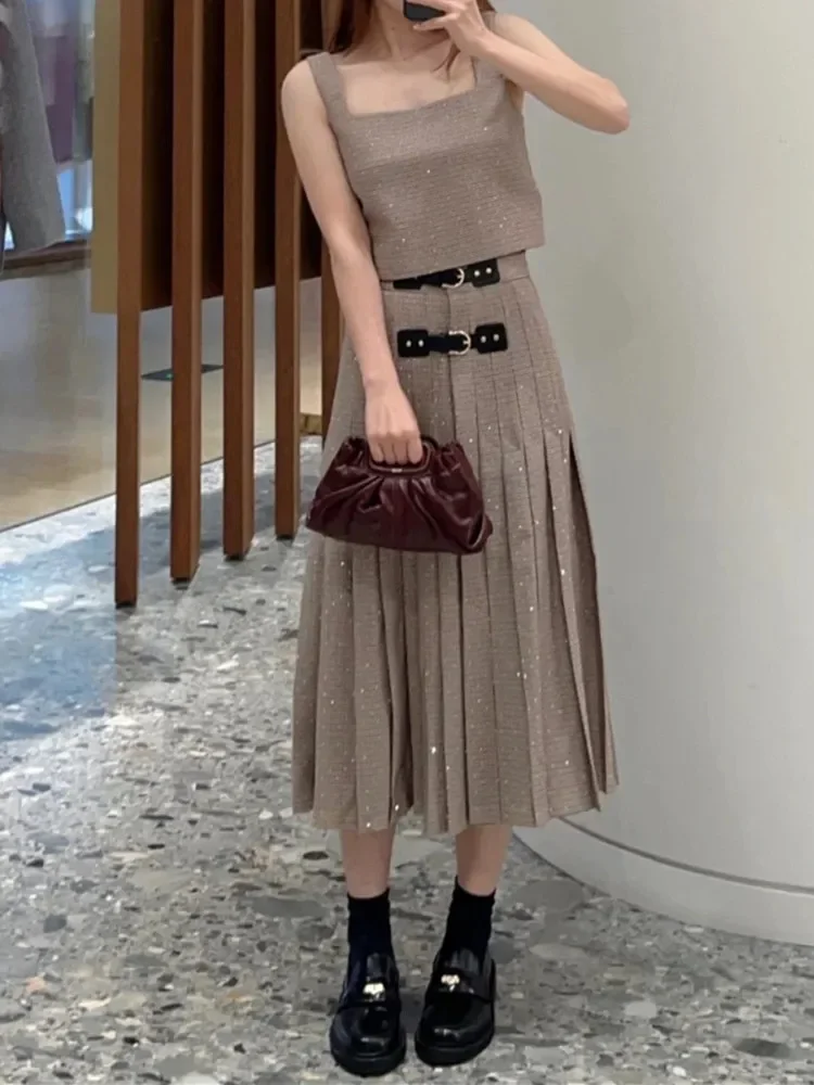 Retro Plaid Skirt Women's Hot Rhinestones Decoration Leather Buckle High Waisted Lady Pleated A-Line Jupe Autumn Winter New 2025