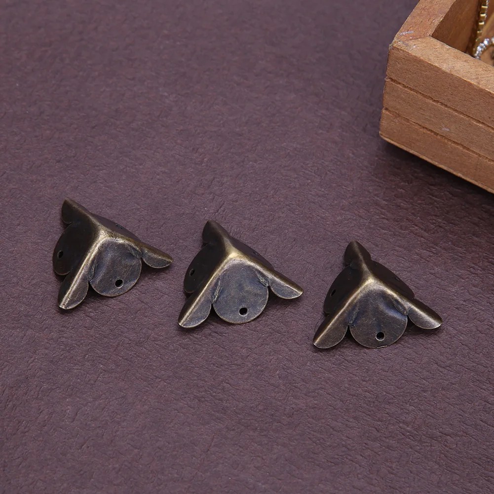 Creative Chic Jewelry Gift Box Corner Protector Patternless Screw Wood Case Corner Protector Decor Decorative DIY Supplies