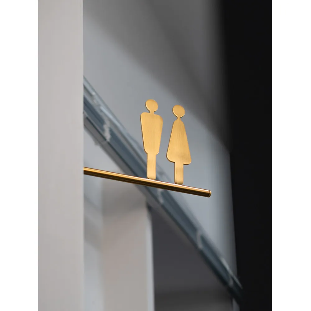 화장실 표지판 안내 표지판 남녀 공용 화장실 표지판 창의적인 측면 걸이형 금속 화장실 표지판