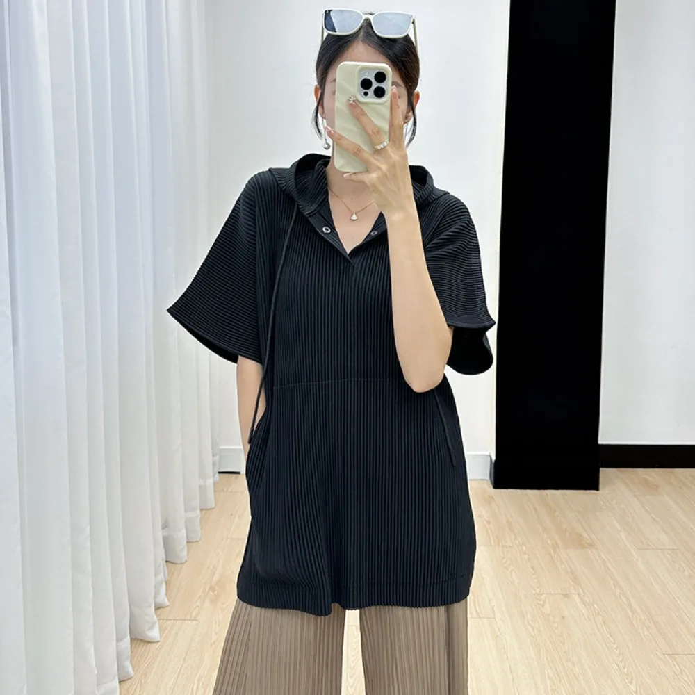 

Black Hooded Pullover Sweatshirt Women 2023 Fall New Fashion Versatile Casual Commuter Autumn Tops Miyake Pleated Plus Size