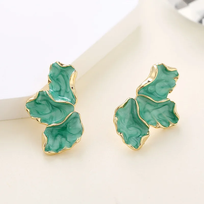 Fashion Forest Maple Leaf Dripping Oil Flower Earrings Sweet Temperament Light Luxury Colorful Petal Earrings-1198