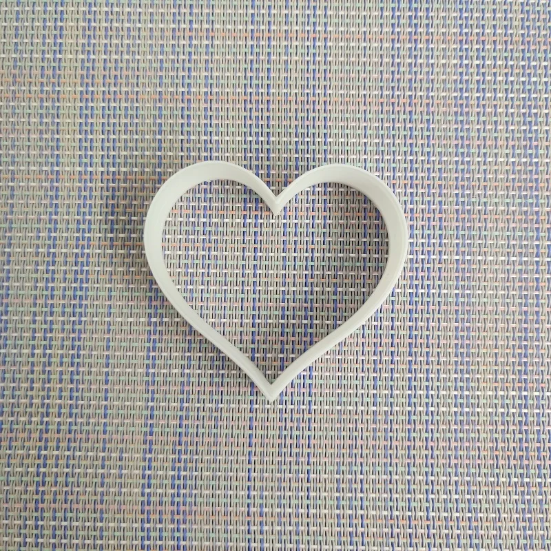 Description Picture 4 of itemHeart shape Cookie Cutter Fondant Sugar Biscuit Mold Arch Kitchen Pastry Decorating Tools