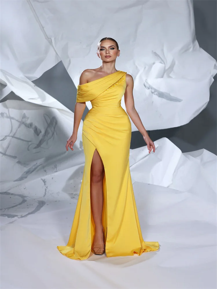 

Hot Selling One Shoulder Neckline Satin Sheath Prom Dress Elegant Open Back Zipper Floor Length Sweep Train Gown For Women 2024