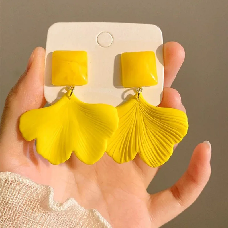 Yellow Geometry Ginkgo Leaf Earrings Women's New Dopaamine Summer Travel Jewelry Earrings Fashionable Accessories Gifts