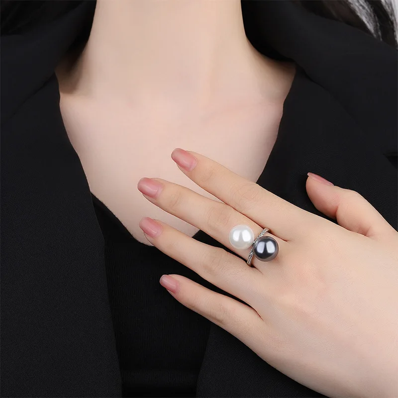 

Astuyo Wish Elegant Women Ring Pearl with Cubic Zirconia Statement Ring Band Ring for Female Mother Wife Grandmother Girlfriend