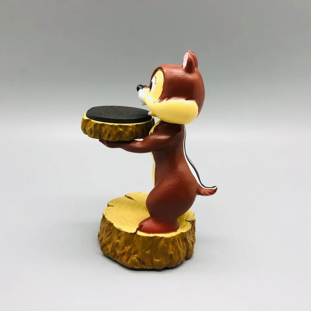 Modern Resin Ornament Watch Holder Miniature Creative Squirrel Cute Design Watch Stents Funny Gifts Watches Accessories