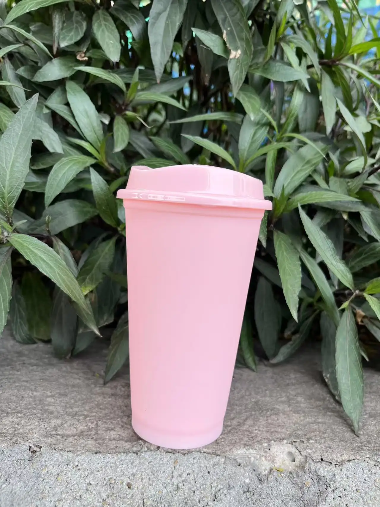 Eco-Friendly Reusable Travel Coffee Mug - BPA-Free Plastic, 16oz Capacity